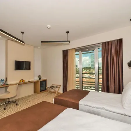 Hotell Boursier 1 & 4*