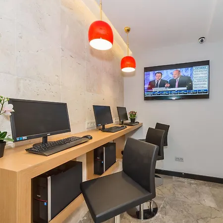 Boursier 1 & Hotell Istanbul