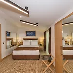 Boursier 1&spa Hotel 4*