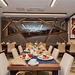 Boursier 1&spa 4*