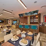 Boursier 1&spa 4*