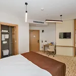 Boursier 1&spa 4*