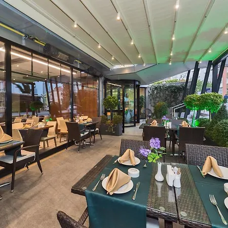 Hotel Boursier 1 &