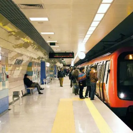 Boursier 1 & 4* Istambul
