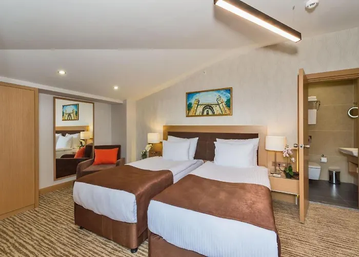 Boursier 1 & Hotel 4*