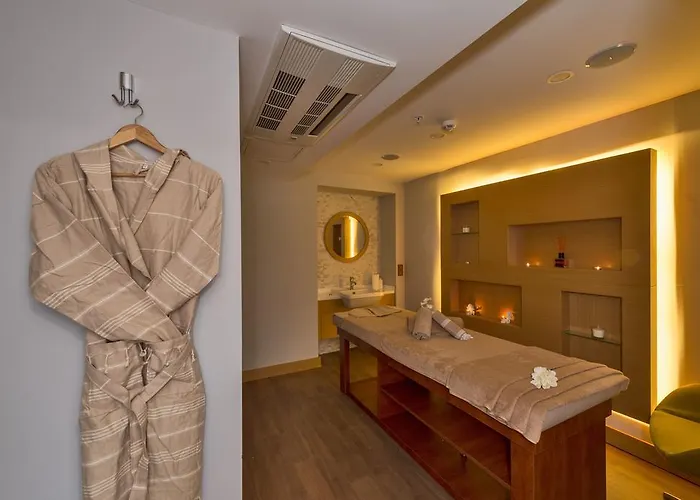 Boursier 1 & Hotel Istambul