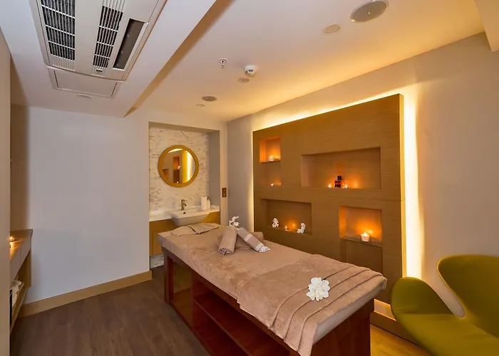 Boursier 1 & Hotel 4*