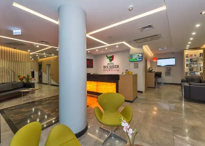 Hotel Boursier 1 & 4*