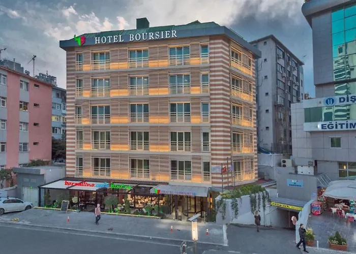 Hotel Boursier 1 & 4*