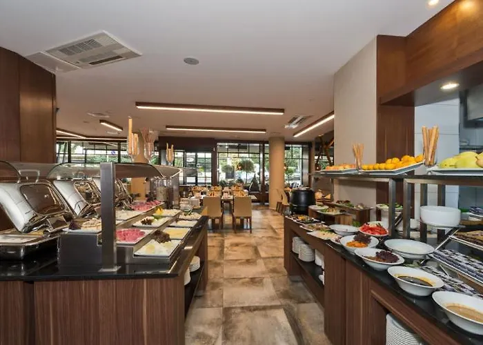 Boursier 1 & 4* Istambul